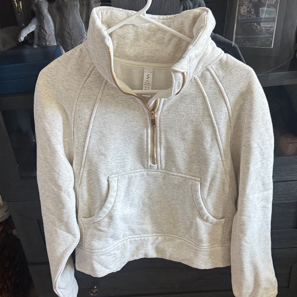 Women's Light Gray Half-Zip scuba Sweatshirt